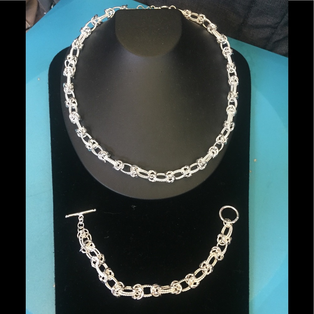 SALE! Silver plated necklace and bracelet set 005